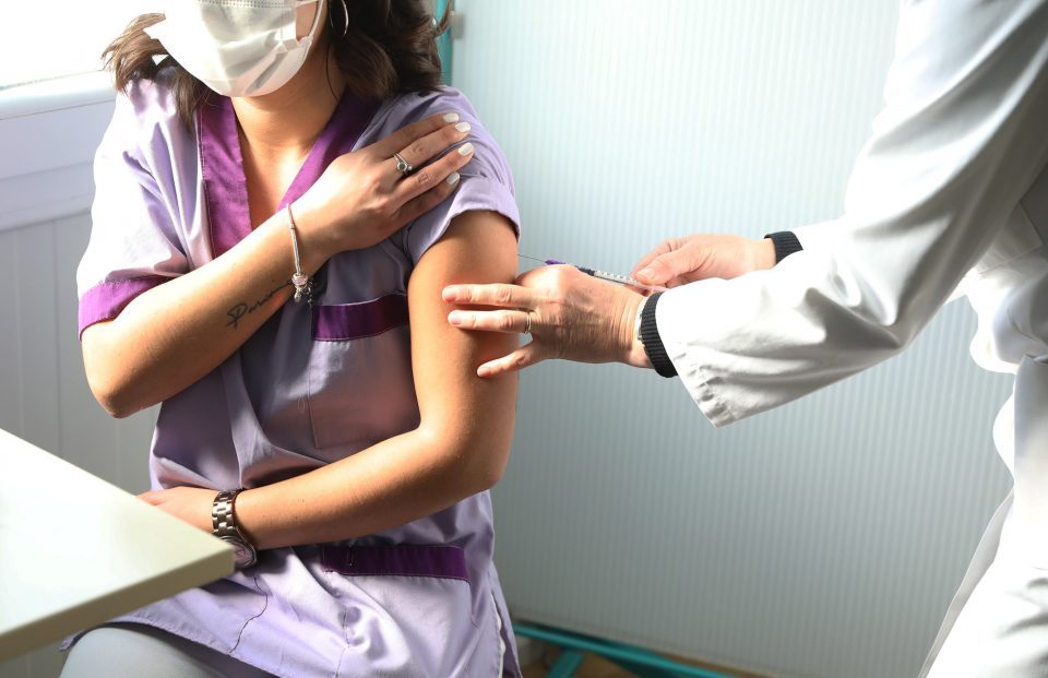 1,677 healthcare workers vaccinated until now