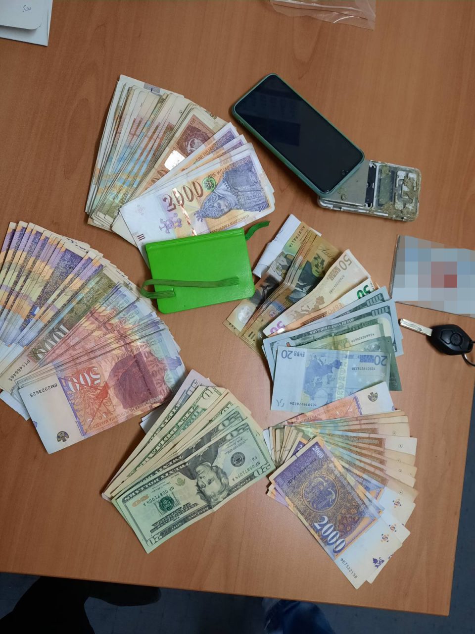 Three vehicles and money from drug sales seized in police operation in Prilep