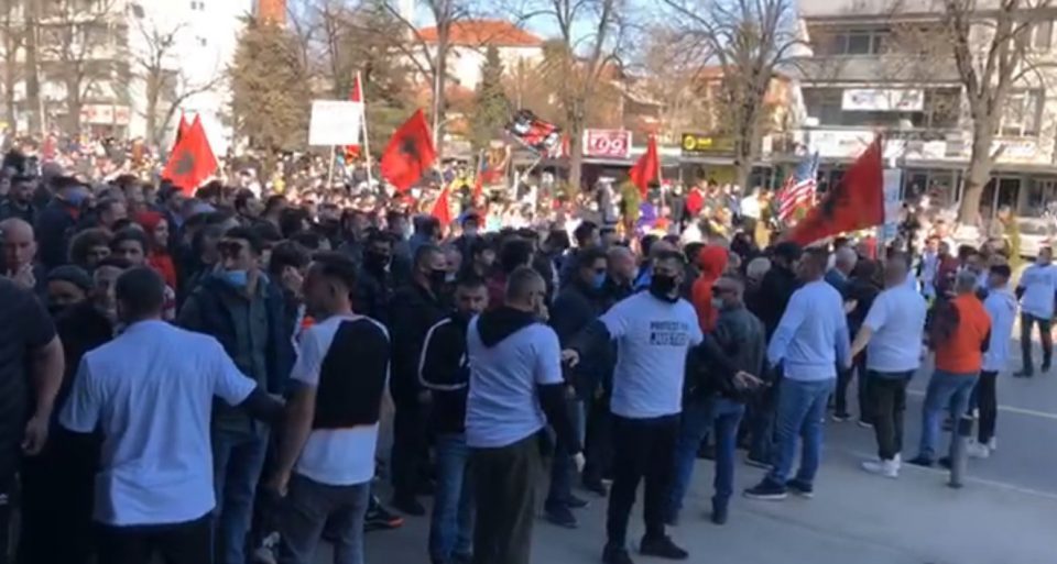 Prosecutors ask that three Albanian protesters are detained after attacking police officers and injuring a journalist on Friday