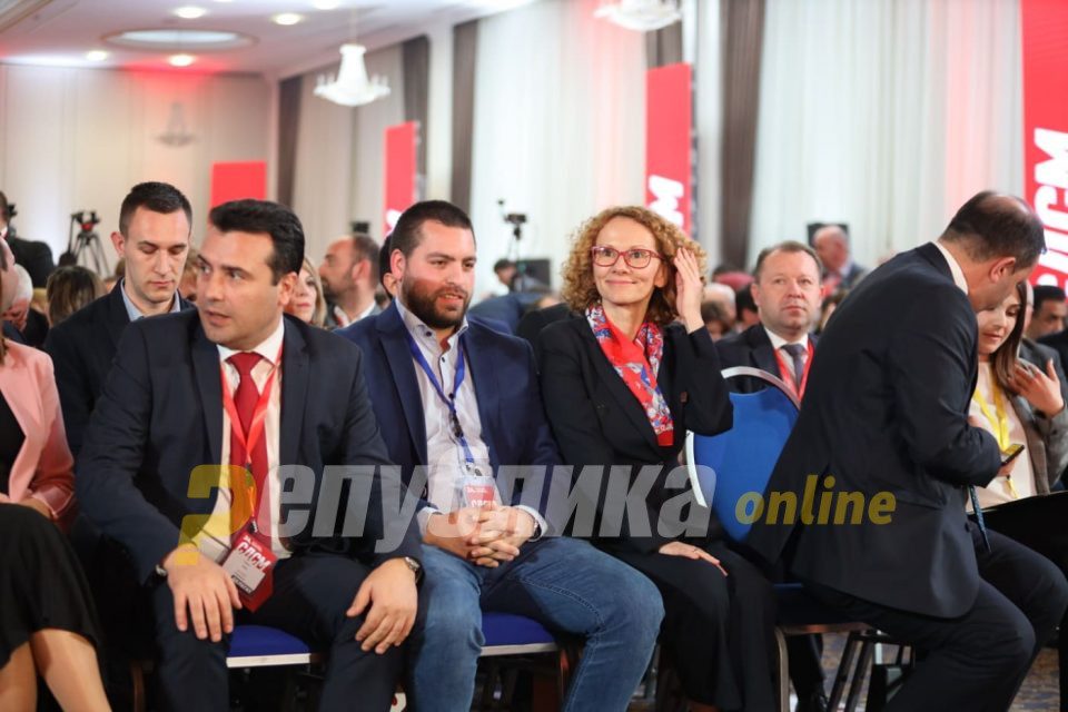 Sekerinska is resigning from the position of Vice President of SDSM