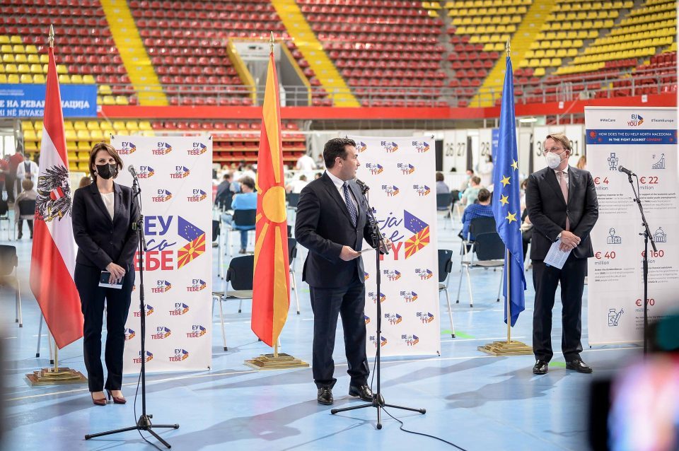 Zaev, Várhelyi and Edtstadler at joint press conference: This day is an expression of solidarity and unity