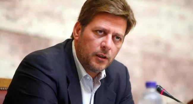 Varvitsiotis: Greece doesn’t accept decoupling of Macedonia and Albania on the EU road