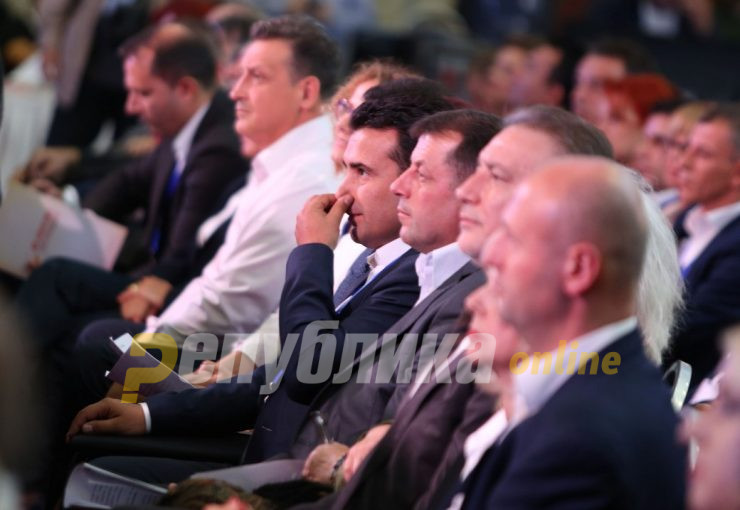 Zaev dismisses reports he will face challenge from his predecessor Branko Crvenkovski