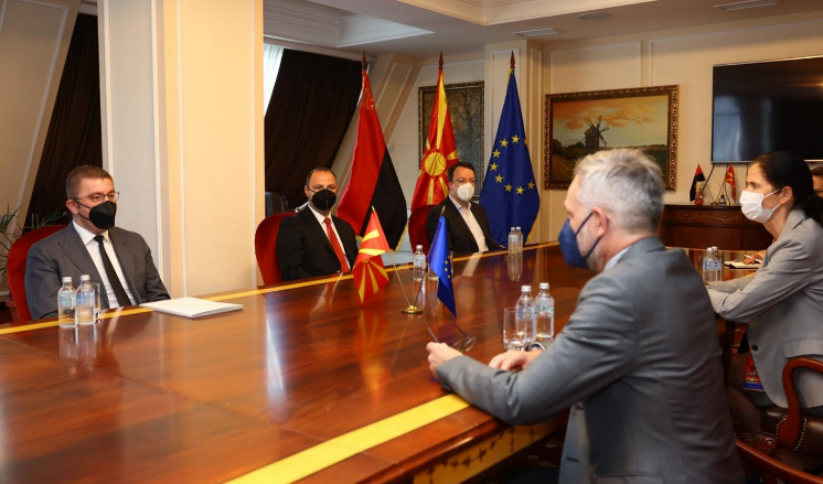 Mickoski-Roth: Macedonia deserves date to start EU talks