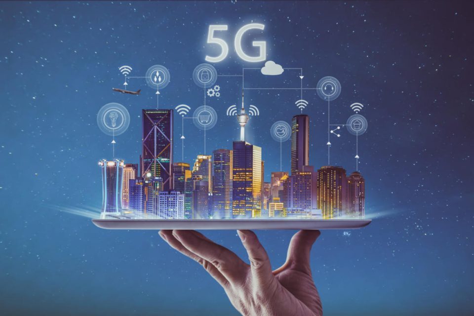 Four companies submitted offers for 5G licences