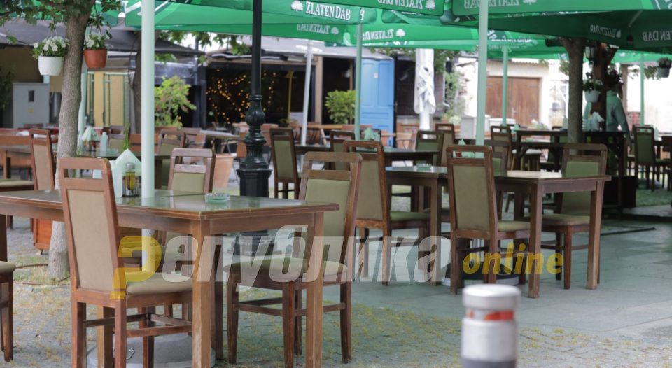 Restaurant owners from Strumica will block city streets in protest against the vaccine mandate