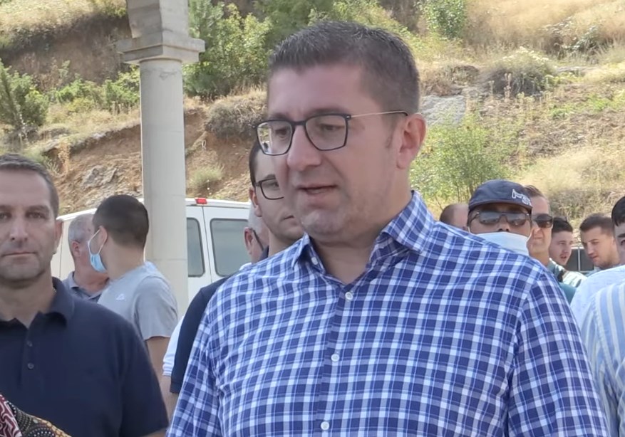 Mickoski: End of troubling everyday life near, best times for people in Macedonia yet to come