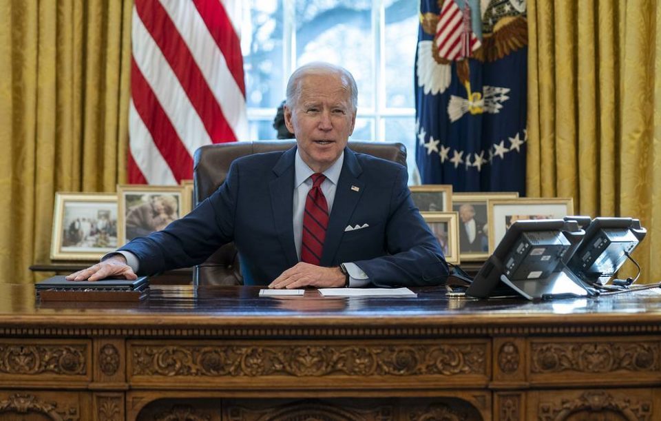 Biden announces tough new sanctions against Russia
