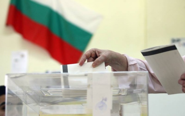 New protest party expected to win the elections in Bulgaria, but again no easy path to majority