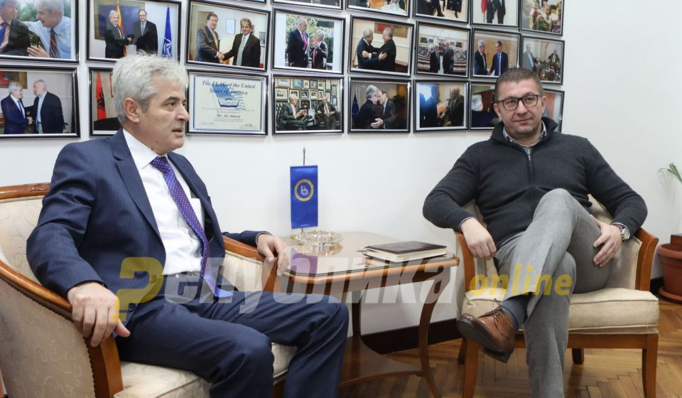 Mickoski and Ahmeti meet as the vote of no confidence in Zaev’s Government looms