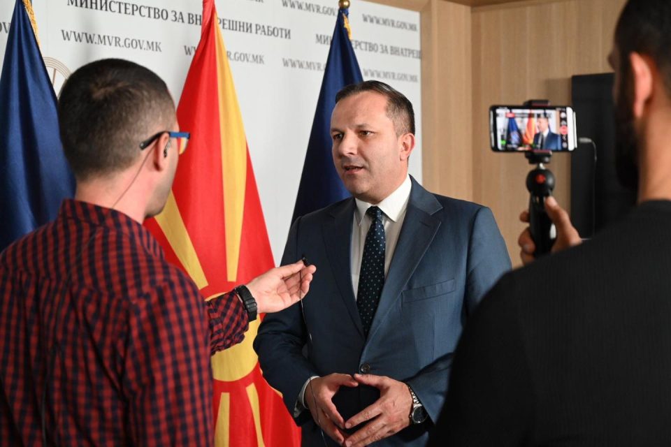 Interior Minister Spasovski again denies reports that the Besa bus was used to smuggle gasoline