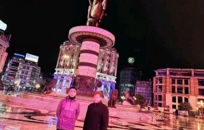 Russian pranksters Vovan and Lexus said goodbye to Zaev with a photo from Skopje center