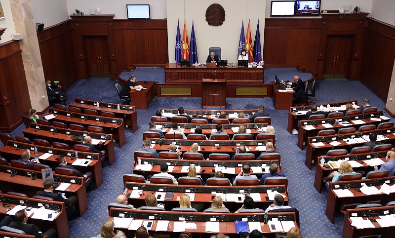 After last week’s chaotic events, Parliament now tries to adopt the 2022 budget