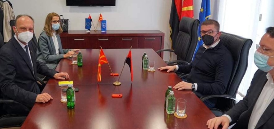 VMRO leader Mickoski met with French Ambassador Baumgartner