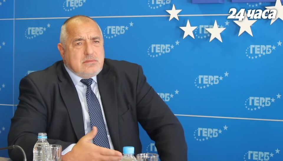 Borisov wished Prime Minister Petkov success as he broadens the dispute with Macedonia