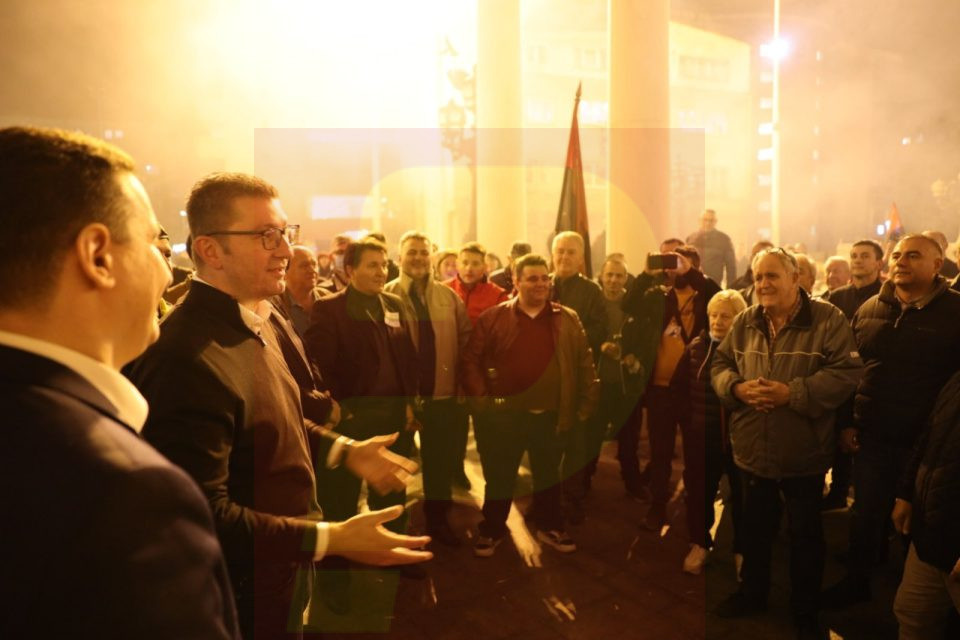 Hristijan Mickoski renominated for leader of VMRO-DPMNE, supported by 50 delegates