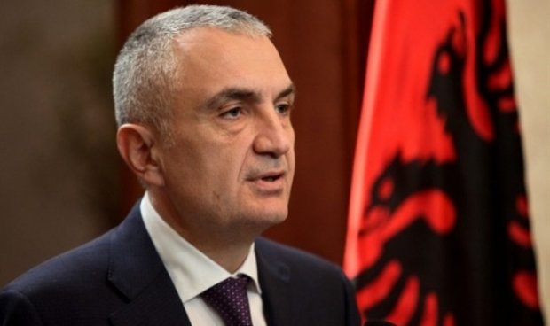 Albanian President Meta begins a three day visit to Macedonia