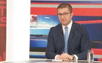 Mickoski: Dissatisfied with the government, citizens demand early elections
