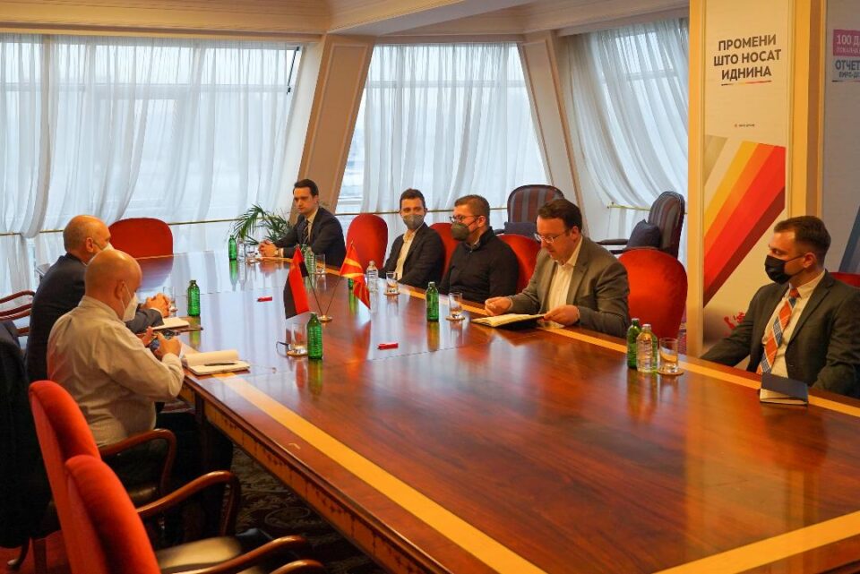 Mickoski met with EU Ambassador David Geer