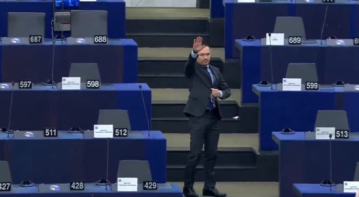 Bulgarian MEP Dzhambazki leaves European Parliament with Nazi salute, colleagues demand harsh sanctions