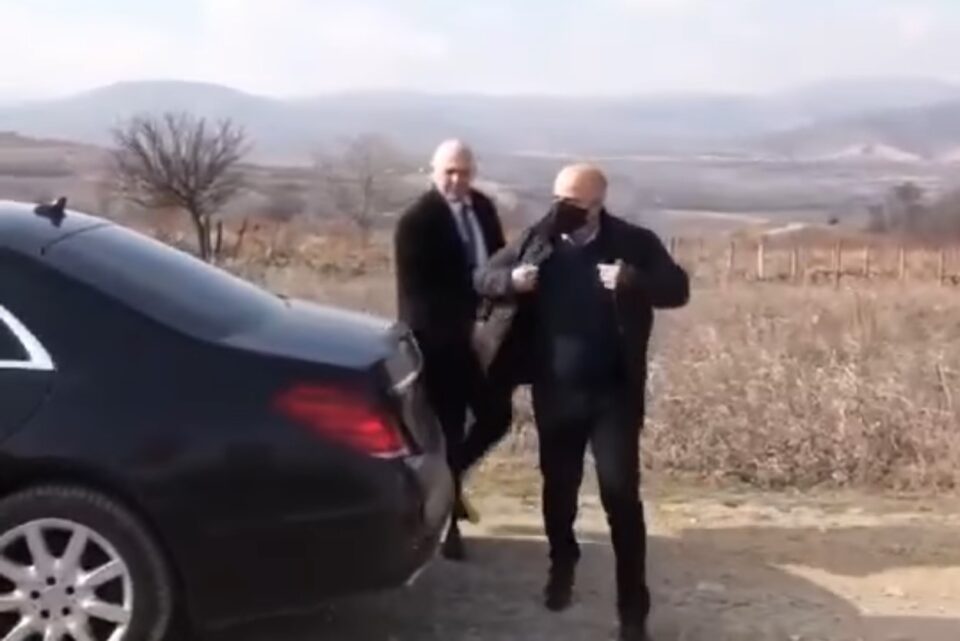 Kovacevski came to meet struggling farmers in a Mercedes worth half a million EUR