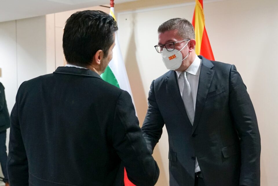 Mickoski asks for guarantees from the EU before Macedonia makes any concessions to Bulgaria