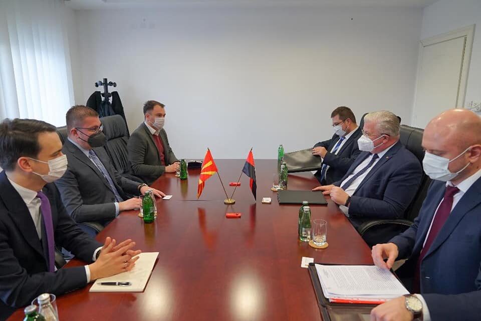 VMRO leader Mickoski met with Russian Ambassador Bazdnikin