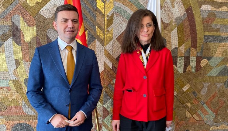 Bulgarian Foreign Minister Gencovska’s Skopje visit postponed