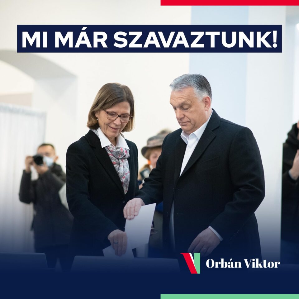 Polls show Fidesz ahed in Hungarian general elections