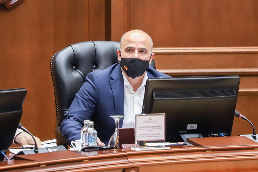 VMRO-DPMNE: Government spends on luxury items but won’t hike public sector salaries