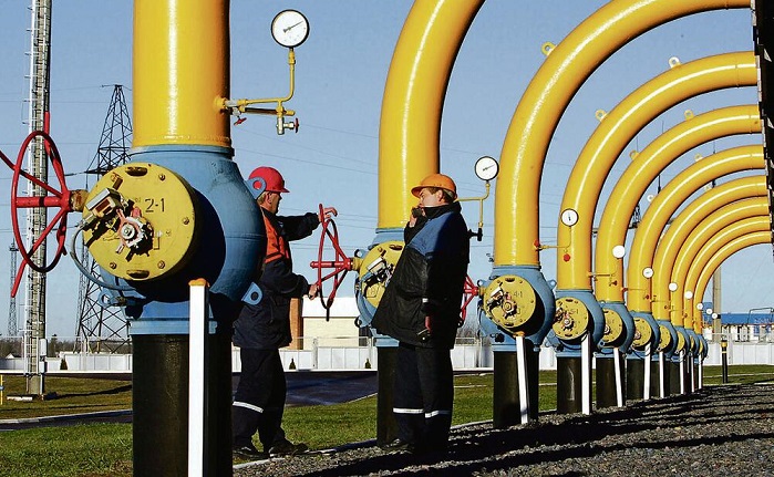 Ukraine cuts one third of Russian gas flows to Europe