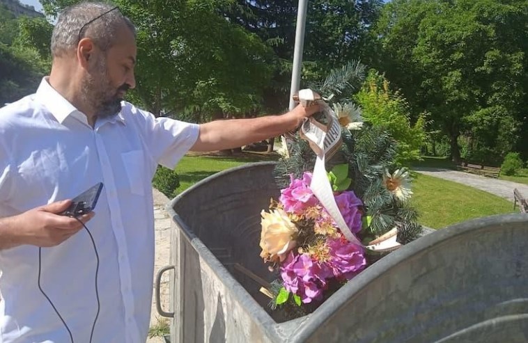 Bulgarian nationalist threw away the wreath a Macedonian organization laid on the grave of Jane Sandanski