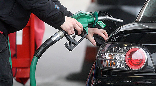 Gasoline prices drop, diesel remains unchanged