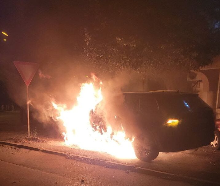 Kovacki: A MP’s car was set on fire after he publicly said that he will not vote for changes to the Constitution