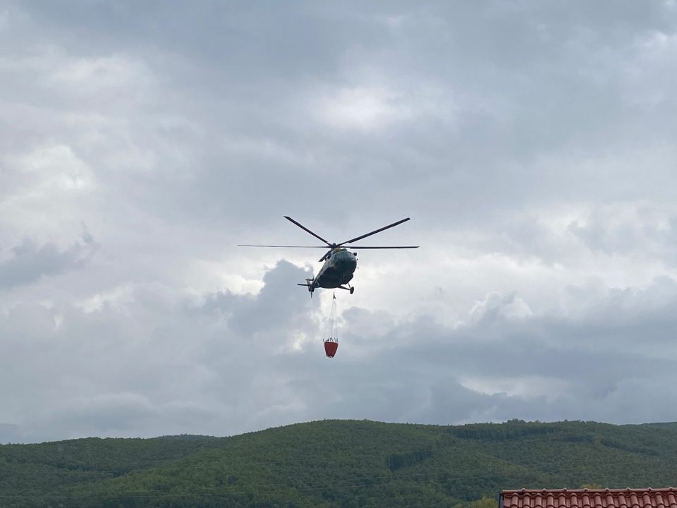 Petrovska: 30 army personnel stand ready, sending helicopter to help Greece extinguish fires