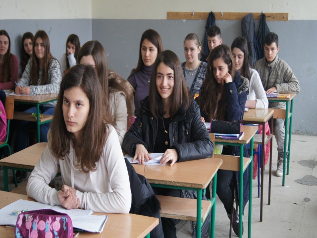Taravari requests that students don’t study in December and January due to the power crisis
