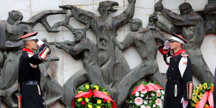 Macedonia marks National Uprising Day – October 11