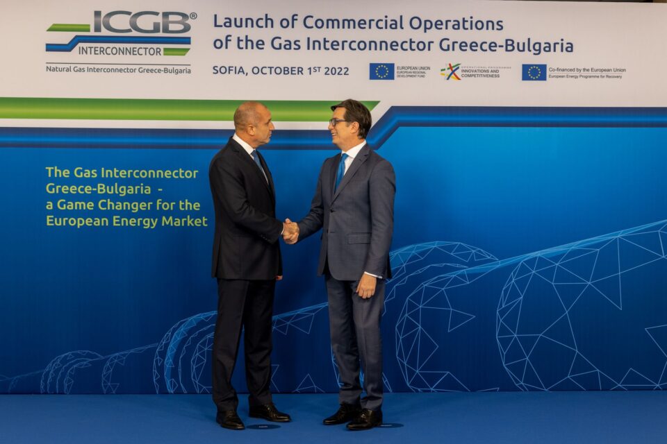 I don’t want to discuss history, Pendarovski tells Radev during the Bulgaria – Greece gas link opening ceremony