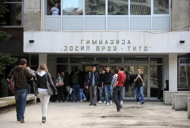 Bomb threats reported in two Skopje schools