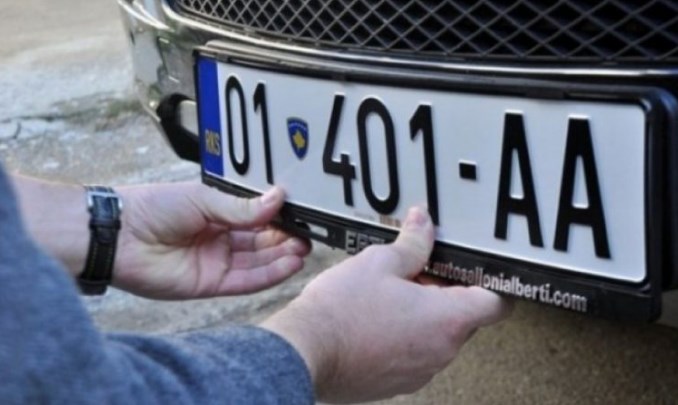 EU: Compromise reached to de-escalate Serbia-Kosovo car plate spat