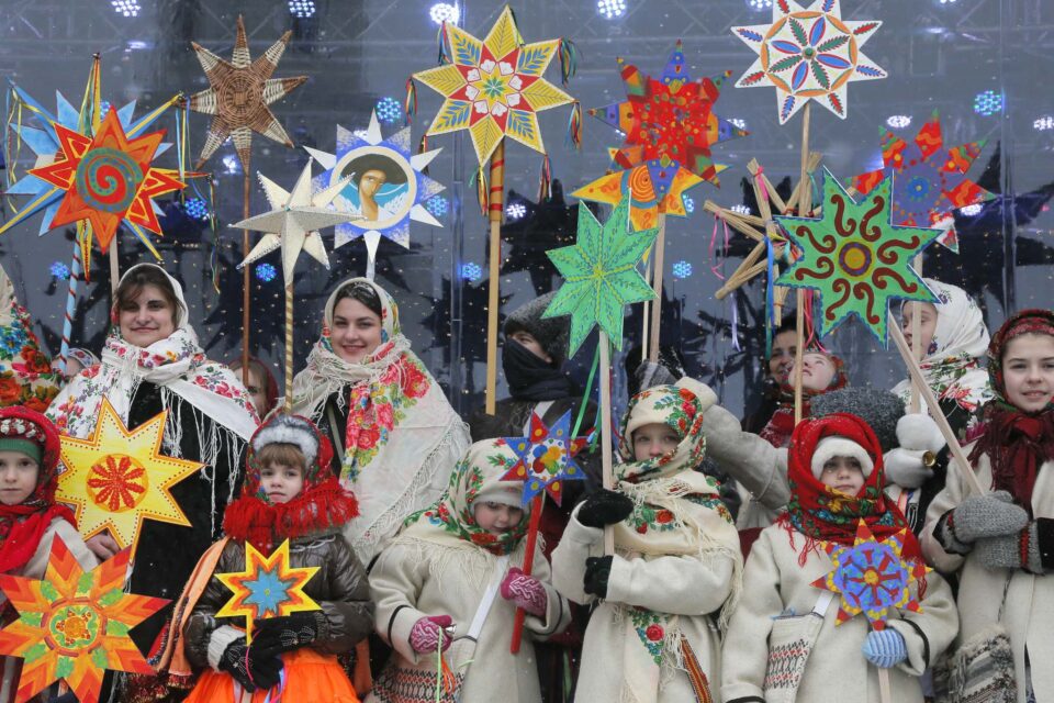 Ukrainian church allows December 25 celebrations for first time
