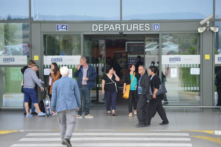 Bomb threat reported at Skopje airport – all flights cancelled