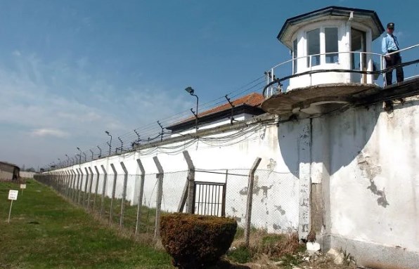 In 2023 in Macedonia, it matters whether you are a female or a male prisoner