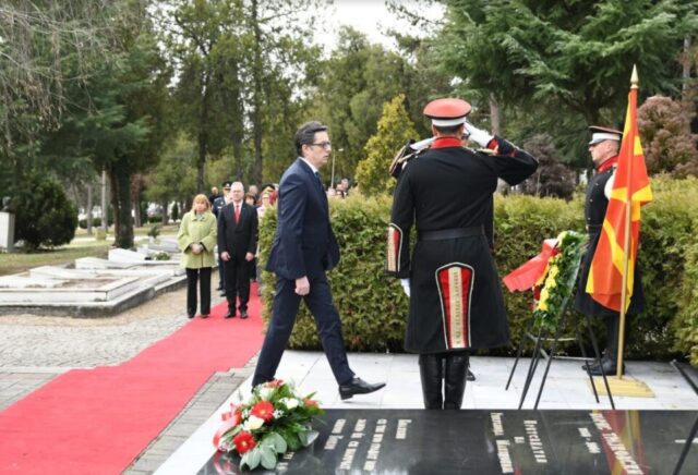 Tributes Paid To Late President Boris Trajkovski - Republika English