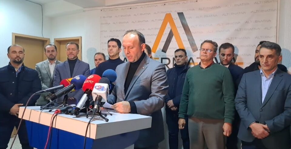 SDSM hasn’t fulfilled its promises and is not worthy of partnership, says Gashi, who will support constitutional changes