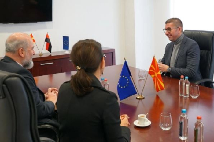 Mickoski meets Germany’s deputy ambassador: Early parliamentary elections needed