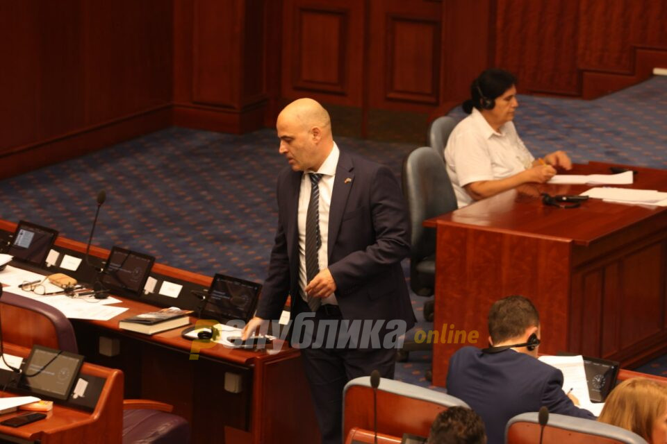 VMRO-DPMNE: Kovacevski to show the document how many SDS MPs didn’t sign that they will vote on constitutional amendments