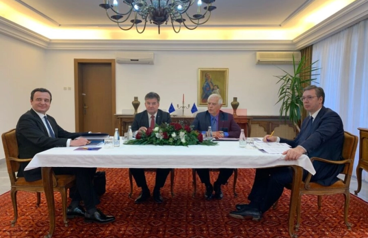 Varhelyi: Commitment to normalization of Belgrade–Prishtina relations brave step toward EU