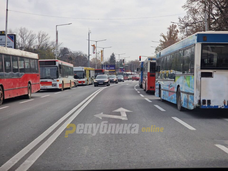 Skopje: Mayor Arsovska caved, will pay what the city owes to the private bus companies