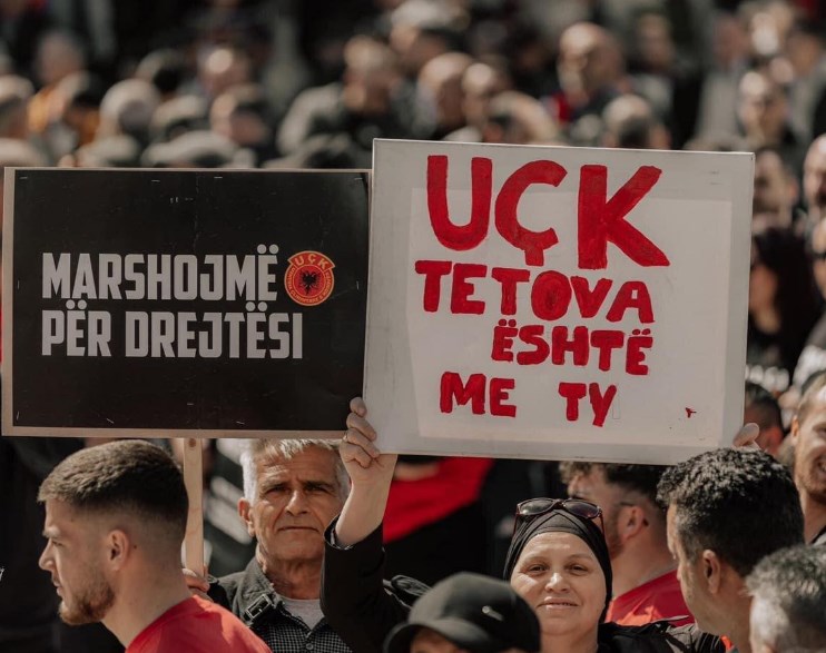 Tetovo’s Ballisti group comes out in support for the UCK guerrilla movement